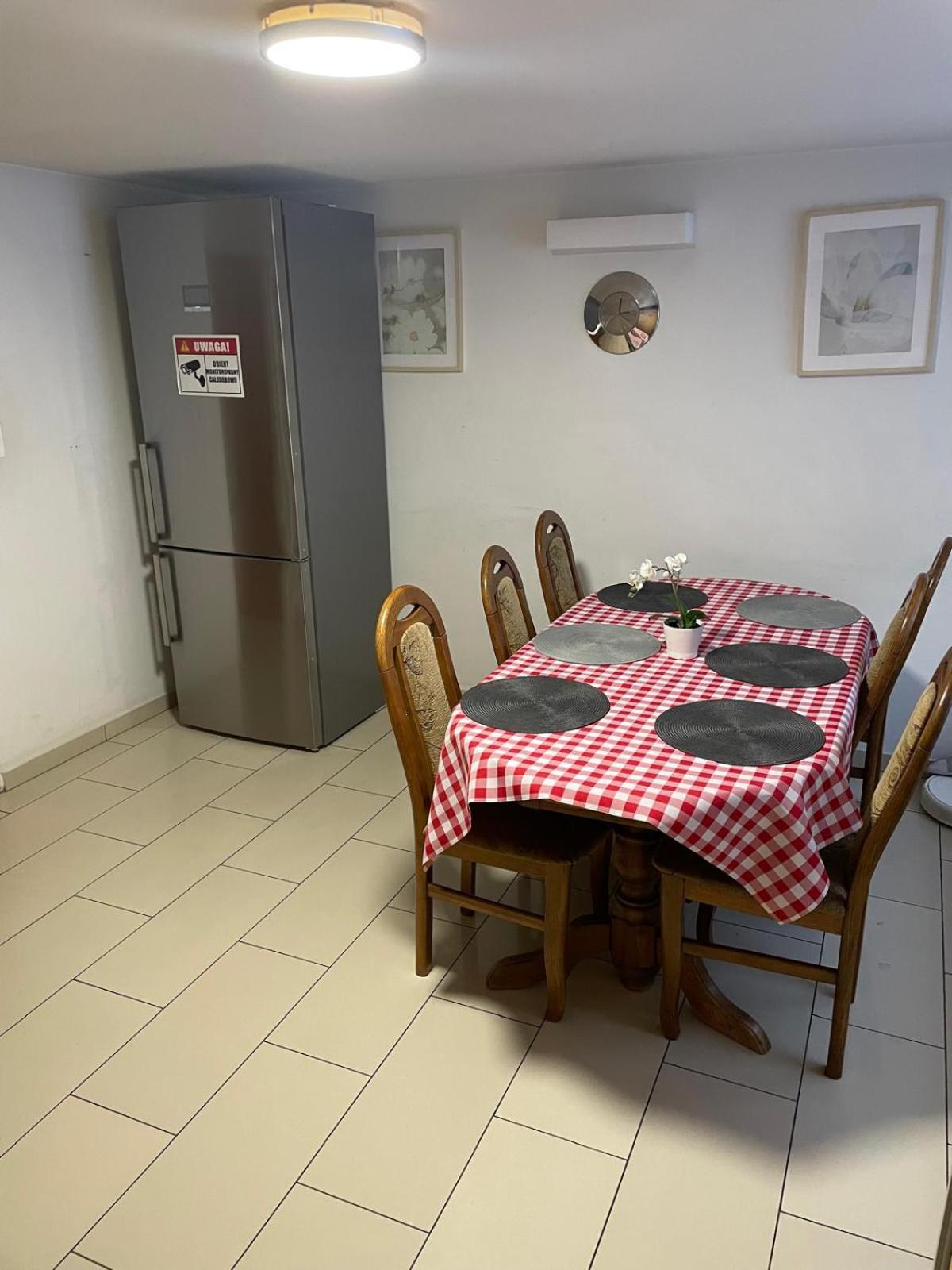 Villa Vincentow Myślenice Buitenkant foto