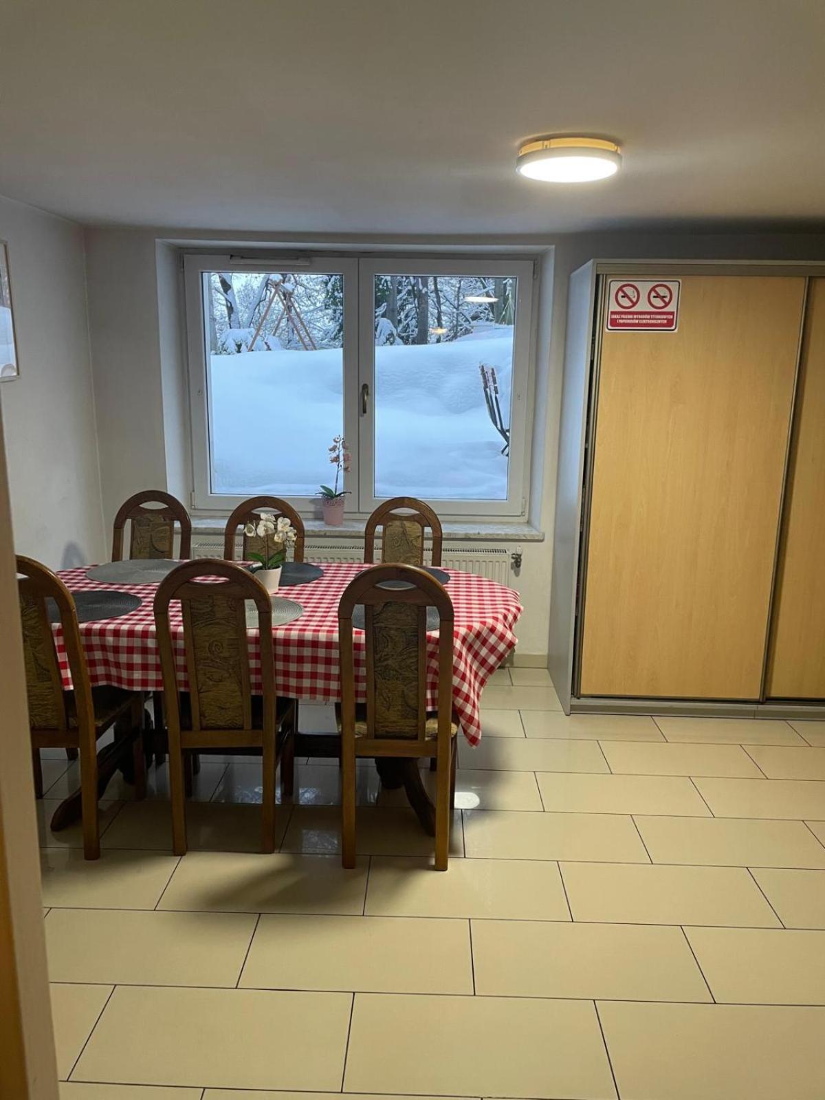 Villa Vincentow Myślenice Buitenkant foto